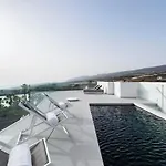 Karat Abama